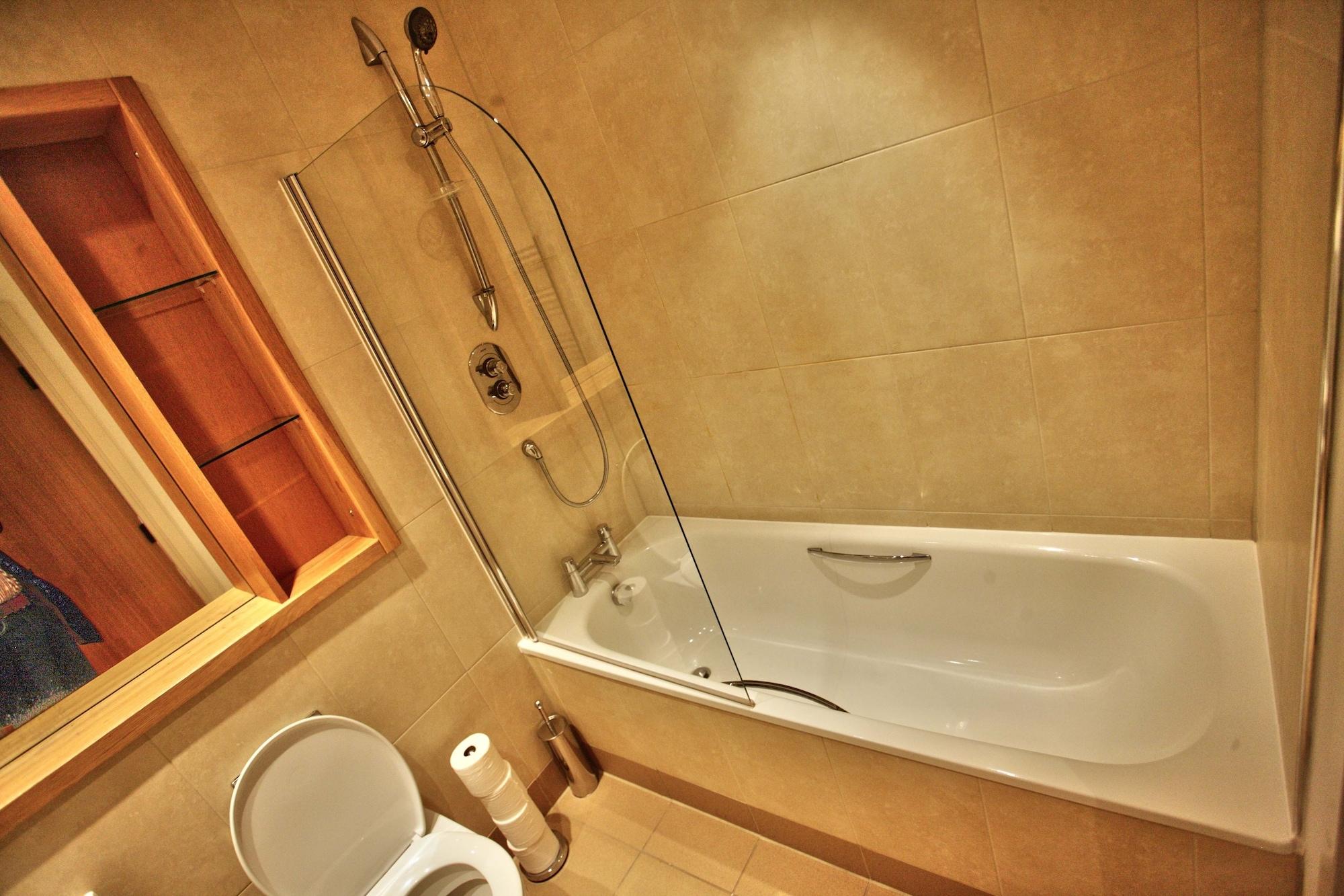 לידס Quay Apartments Leeds מראה חיצוני תמונה
